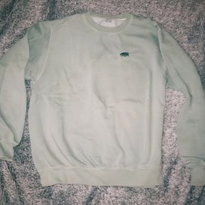 BRANDY MELVILLE — WASH ERICA EMBROIDERED CREWNECK